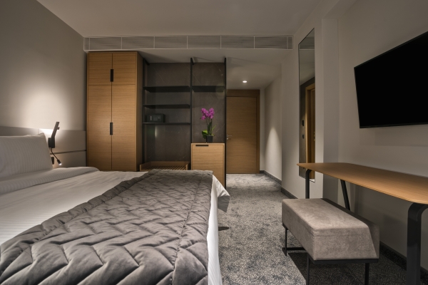 Hotel Mona Plaza (Belgrad)